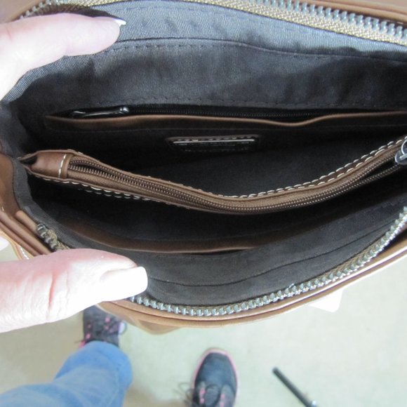Trinity Ranch Cross Body Brown Purse - Picture 3 of 8
